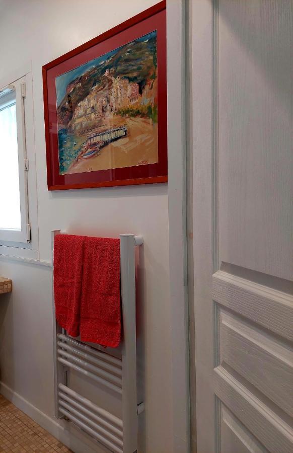 Les Jardins D'Eleusis Bed & Breakfast Murs  Luaran gambar