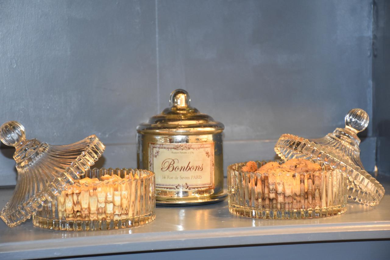 Les Jardins D'Eleusis Bed & Breakfast Murs  Luaran gambar